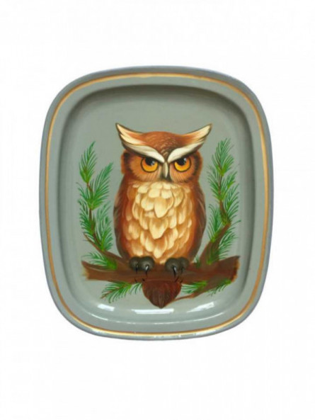 Plateau Hibou sur une branche